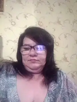 Snapshot of NysiOlsen chatting on May 10, 2026, 8:00 pm NysiOlsen online show from May 10, 2026, 8:00 pm