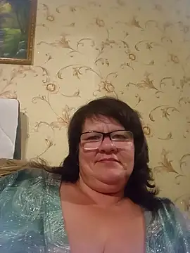 NysiOlsen online show from June 26, 2026, 9:42 pm