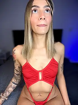 Snapshot of SweetTroubleXXX chatting on March 10, 2026, 1:04 pm SweetTroubleXXX online show from March 10, 2026, 1:04 pm