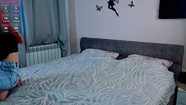 JuanaSumma online show from February 24, 2026, 6:03 am