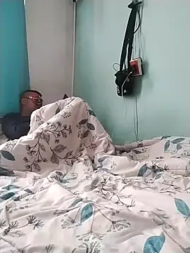 Snapshot of TWOLOVE16 chatting on April 3, 2026, 7:31 pm TWOLOVE16 online show from April 3, 2026, 7:31 pm