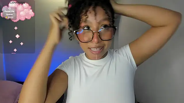 Corinnah Beauty online show from February 3, 2026, 2:53 am