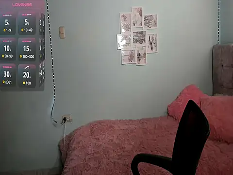 talia mystic online show from April 21, 2026, 1:07 pm