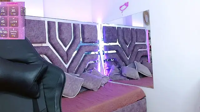 Taylor Scott1  online show from February 3, 2026, 2:53 am