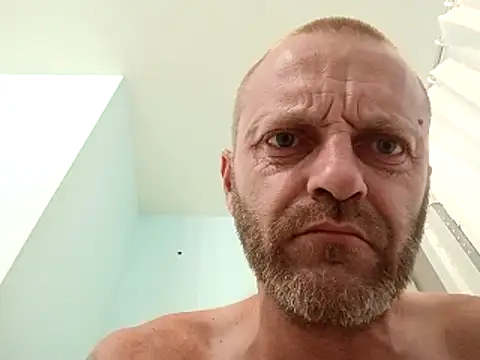 sterng6969 online show from April 27, 2026, 1:09 pm