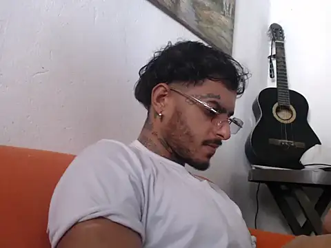 liyamjunior online show from March 6, 2026, 5:41 pm