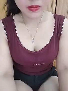 MaiNgoc sexy online show from June 11, 2026, 3:47 am