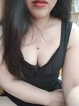 MaiNgoc sexy online show from July 5, 2026, 4:19 am