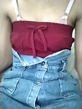 Lisa xx2 online show from February 22, 2026, 12:07 pm