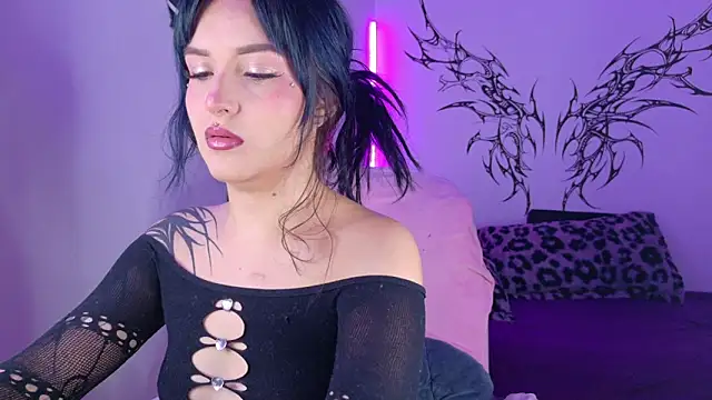 Snapshot of dollmeow chatting on March 25, 2026, 1:28 am dollmeow online show from March 25, 2026, 1:28 am