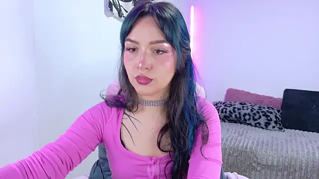 Snapshot of dollmeow chatting on April 14, 2026, 1:10 am dollmeow online show from April 14, 2026, 1:10 am