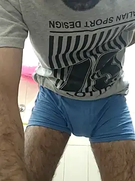 marcosdiaz987 online show from February 11, 2026, 6:41 pm