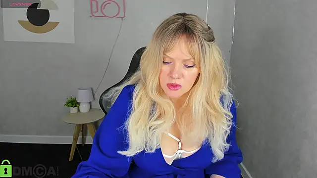 Snapshot of Victoria_Nelson chatting on March 23, 2026, 1:06 am Victoria Nelson online show from March 23, 2026, 1:06 am