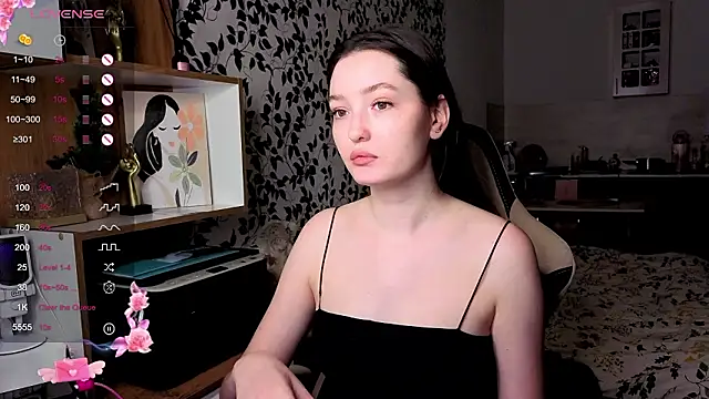 Fairy m00n  online show from February 17, 2026, 7:11 pm