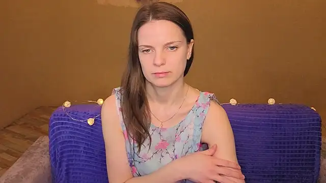 Snapshot of RoseWaulhgberg chatting on April 9, 2026, 1:40 am RoseWaulhgberg online show from April 9, 2026, 1:40 am