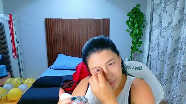 keileen luna online show from April 23, 2026, 8:21 pm