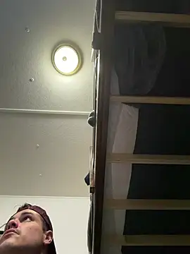 Derekmars online show from April 1, 2026, 12:13 am