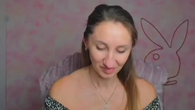 Diana Sweeet  online show from February 13, 2026, 12:38 pm