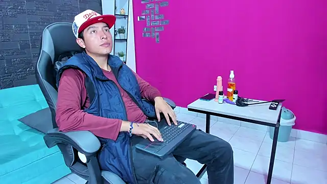 hansel yesid28 online show from February 3, 2026, 12:10 pm