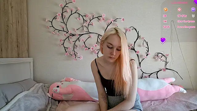 Snapshot of MisaMew chatting on March 13, 2026, 9:25 am MisaMew online show from March 13, 2026, 9:25 am