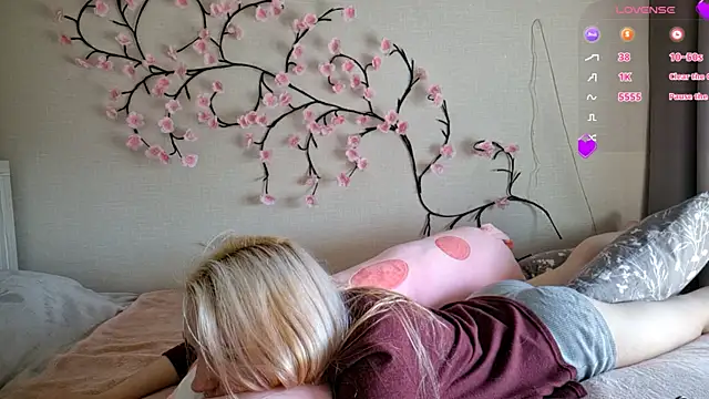 Snapshot of MisaMew chatting on March 24, 2026, 9:42 am MisaMew online show from March 24, 2026, 9:42 am