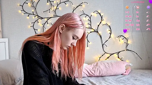 Snapshot of MisaMew chatting on February 8, 2026, 8:56 am MisaMew online show from February 8, 2026, 8:56 am