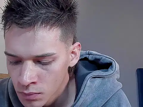 Snapshot of DrakeCarter chatting on February 11, 2026, 1:27 am DrakeCarter online show from February 11, 2026, 1:27 am