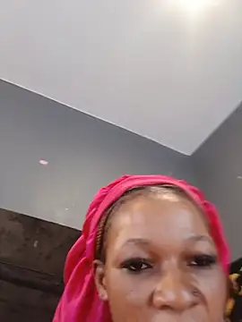 Snapshot of QUEENASHxXx chatting on July 24, 2026, 1:51 pm QUEENASHxXx online show from July 24, 2026, 1:51 pm