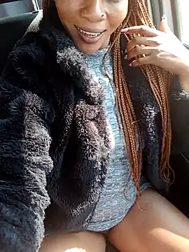Snapshot of QUEENASHxXx chatting on July 25, 2026, 11:05 am QUEENASHxXx online show from July 25, 2026, 11:05 am