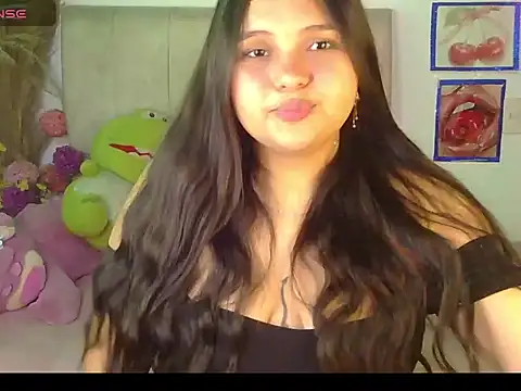 chloe  fox online show from February 28, 2026, 1:55 pm