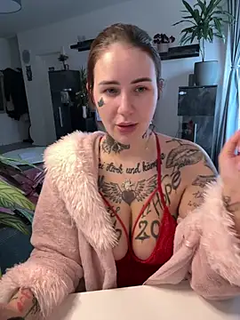 Snapshot of NyxTattoo chatting on February 9, 2026, 11:30 am NyxTattoo online show from February 9, 2026, 11:30 am