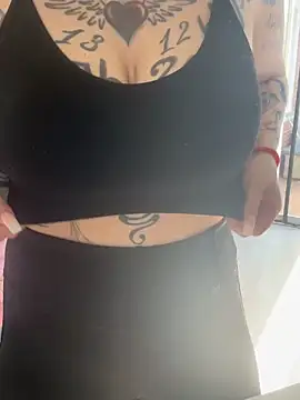 Snapshot of NyxTattoo chatting on March 19, 2026, 10:15 am NyxTattoo online show from March 19, 2026, 10:15 am