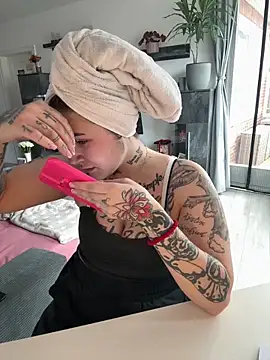 Snapshot of NyxTattoo chatting on February 23, 2026, 11:44 am NyxTattoo online show from February 23, 2026, 11:44 am