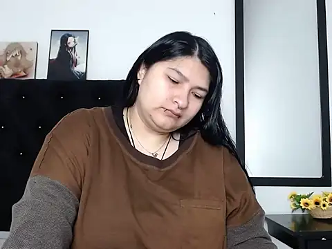 Snapshot of LauraHorny69 chatting on March 8, 2026, 1:36 pm LauraHorny69 online show from March 8, 2026, 1:36 pm