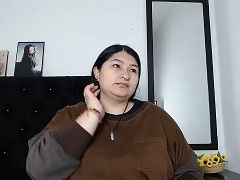 Snapshot of LauraHorny69 chatting on March 7, 2026, 12:54 pm LauraHorny69 online show from March 7, 2026, 12:54 pm