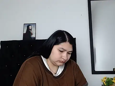 Snapshot of LauraHorny69 chatting on March 18, 2026, 1:13 pm LauraHorny69 online show from March 18, 2026, 1:13 pm