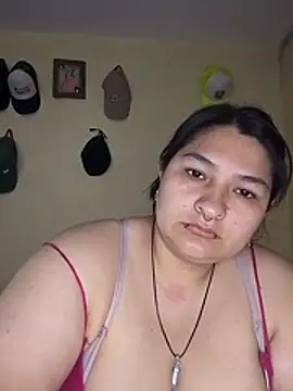 Snapshot of LauraHorny69 chatting on July 1, 2026, 9:15 pm LauraHorny69 online show from July 1, 2026, 9:15 pm