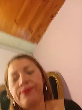 Snapshot of Andry_will chatting on July 14, 2026, 9:32 pm Andry will online show from July 14, 2026, 9:32 pm