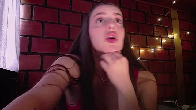 Mia Rouse9 online show from February 6, 2026, 7:54 pm