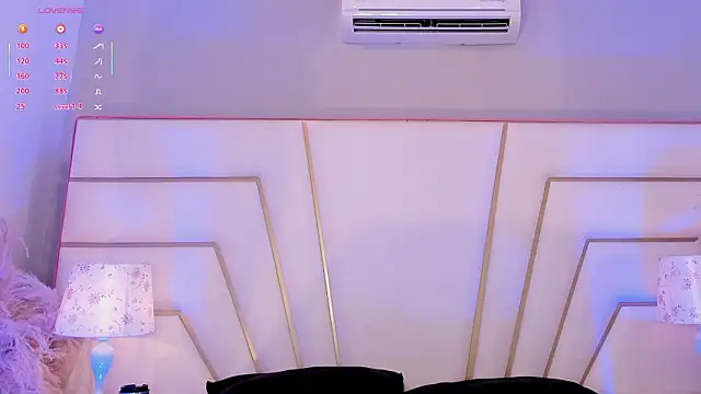 Mr aronnn  online show from February 22, 2026, 3:20 am