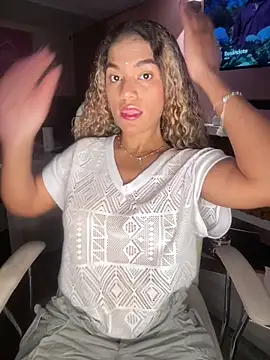 Snapshot of AngelPinkk_ chatting on March 17, 2026, 4:59 am AngelPinkk online show from March 17, 2026, 4:59 am