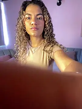 Snapshot of AngelPinkk_ chatting on March 11, 2026, 8:14 pm AngelPinkk online show from March 11, 2026, 8:14 pm