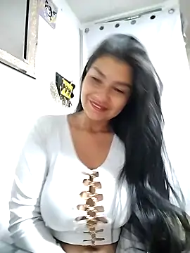 Snapshot of Scarlett_Hot69 chatting on May 13, 2026, 7:48 am Scarlett Hot69 online show from May 13, 2026, 7:48 am