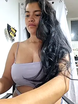 Snapshot of Scarlett_Hot69 chatting on June 13, 2026, 8:34 am Scarlett Hot69 online show from June 13, 2026, 8:34 am