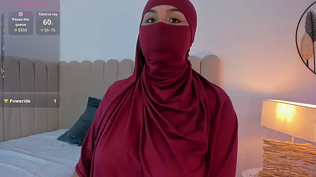 Snapshot of _Amirah chatting on July 31, 2026, 6:38 pm Amirah online show from July 31, 2026, 6:38 pm