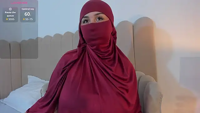 Snapshot of _Amirah chatting on July 27, 2026, 6:48 pm Amirah online show from July 27, 2026, 6:48 pm