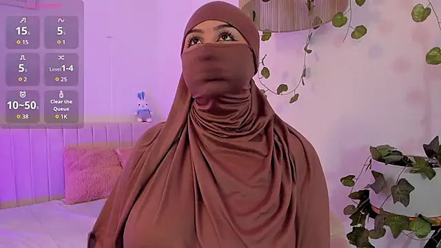 Snapshot of _Amirah chatting on June 11, 2026, 6:16 pm Amirah online show from June 11, 2026, 6:16 pm
