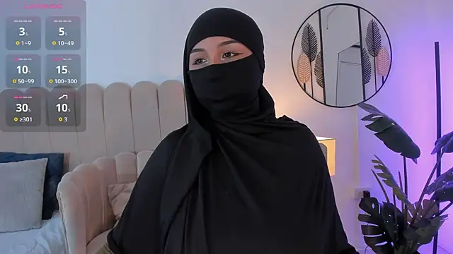 Snapshot of _Amirah chatting on August 3, 2026, 7:09 pm Amirah online show from August 3, 2026, 7:09 pm