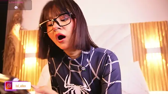 Ivi Aiko online show from May 3, 2026, 12:05 am