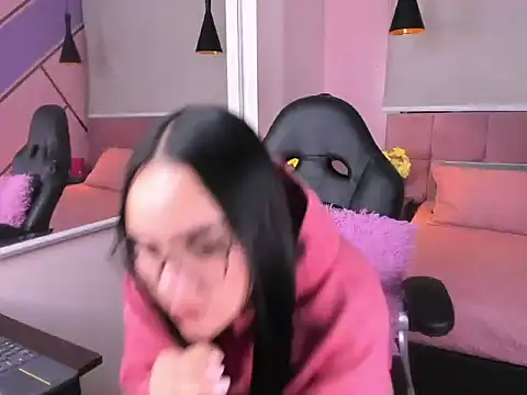 Snapshot of Valery_Duran_ chatting on January 18, 2026, 12:41 pm Valery Duran online show from January 18, 2026, 12:41 pm